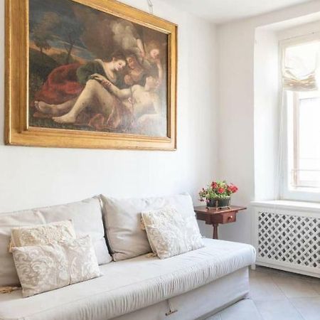 Il Tenore D'Oro Centralissimo Apartment Parma Luaran gambar