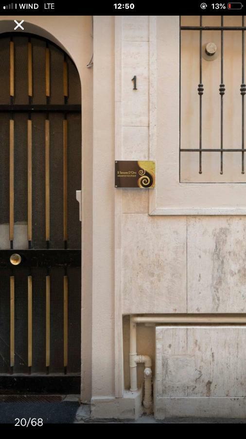 Il Tenore D'Oro Centralissimo Apartment Parma Luaran gambar